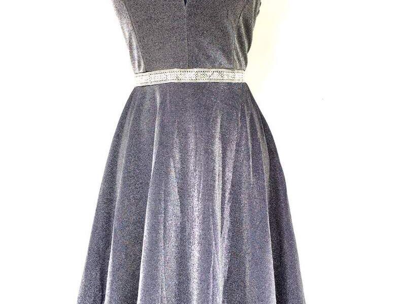 Vestido Corto Formal Gris 