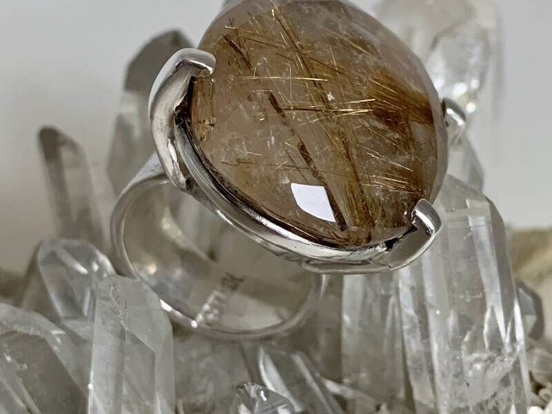Anillo cuarzo rutilado 