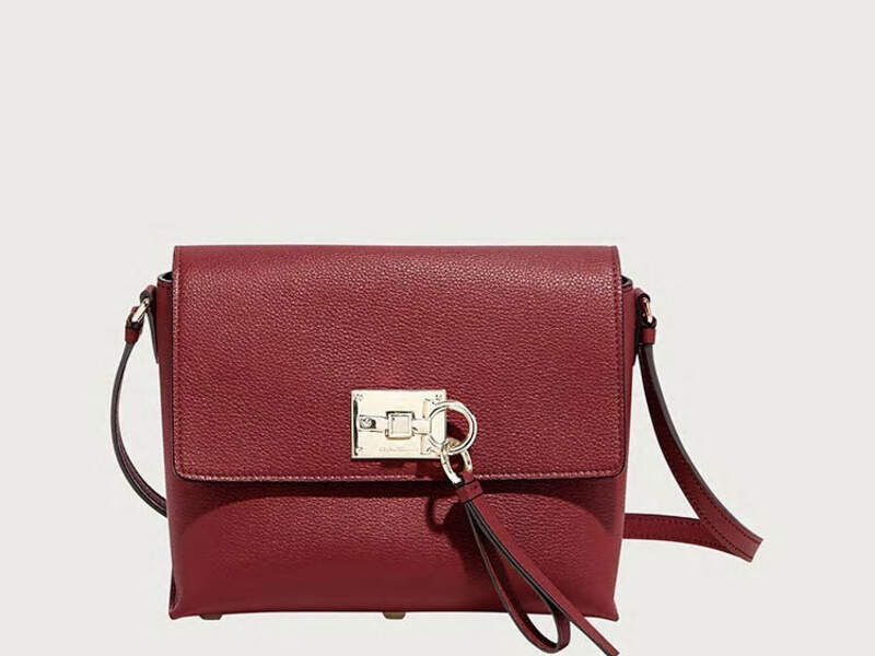 Ferragamo studio flap bag - Rojo Carmin