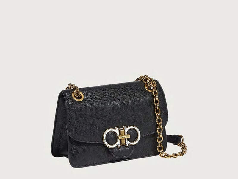 Bolso Gancini con solapa delantera - Negro gr