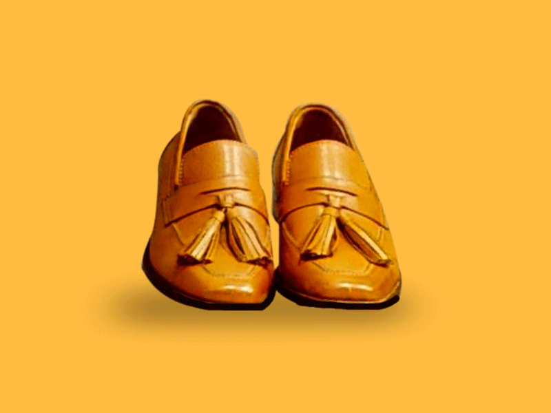 Mocasines con Borlas en Café